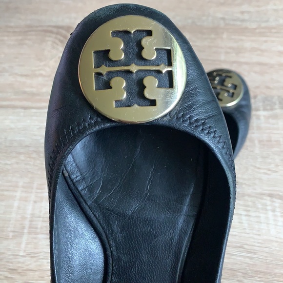 Tory Burch Black Shoes Flats - Picture 7 of 7